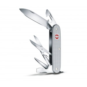 VICTORINOX PIONEER. Обзор на швейцарский нож с пилой для обрезки деревьев