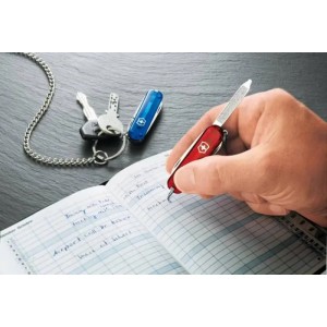 VICTORINOX SIGNATURE. Обзор на нож-брелок с LED-фонариком и ручкой