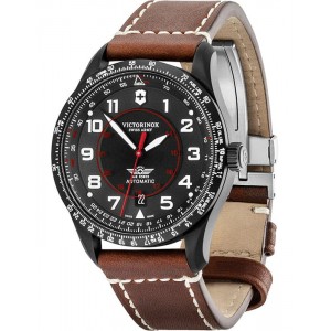 VICTORINOX AIRBOSS. Обзор на швейцарские часы с подсветкой