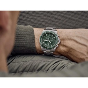 VICTORINOX MAVERICK CHRONOGRAPH. Обзор на мультифункциональные часы с хронографом
