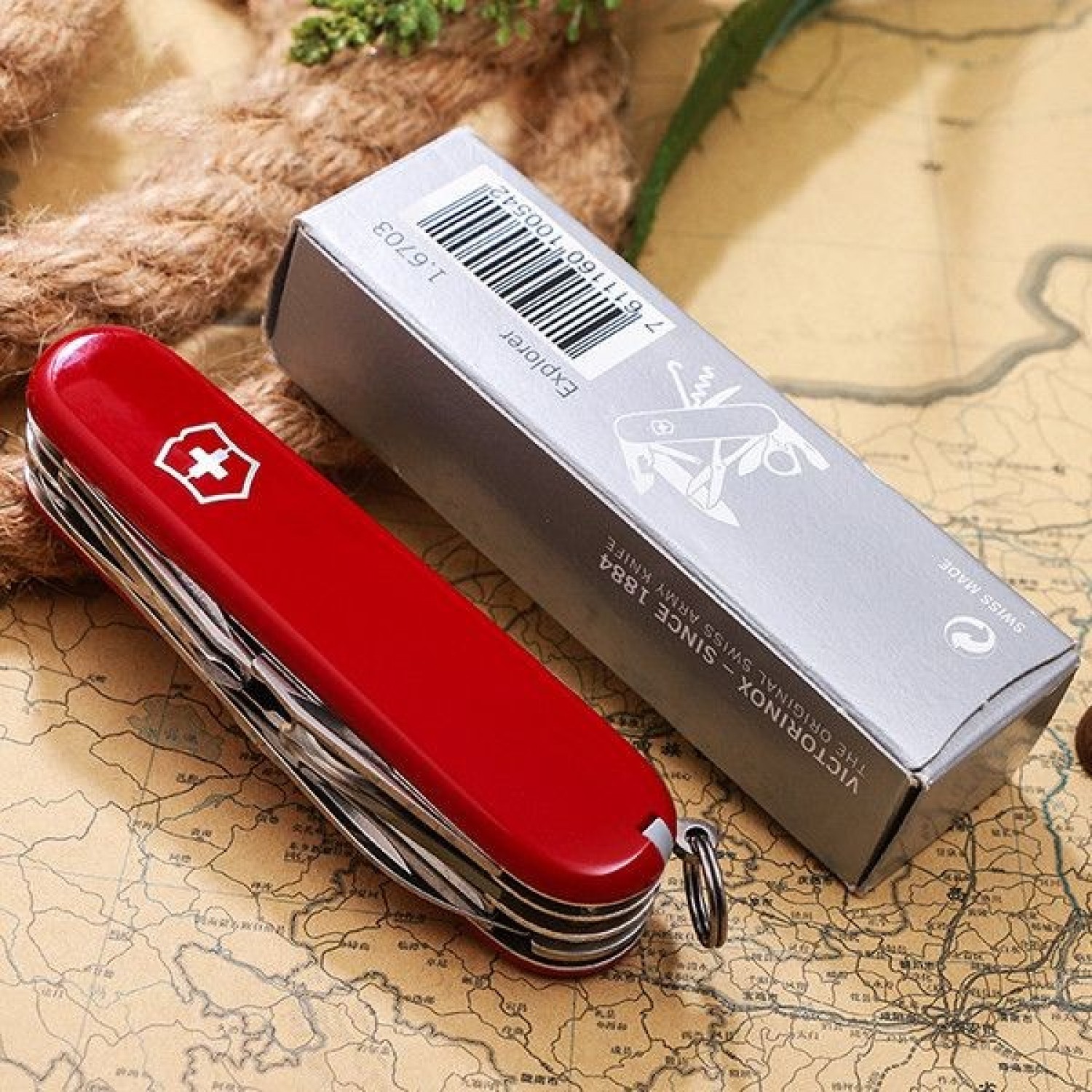 VICTORINOX EXPLORER 1.6703. VICTORINOX